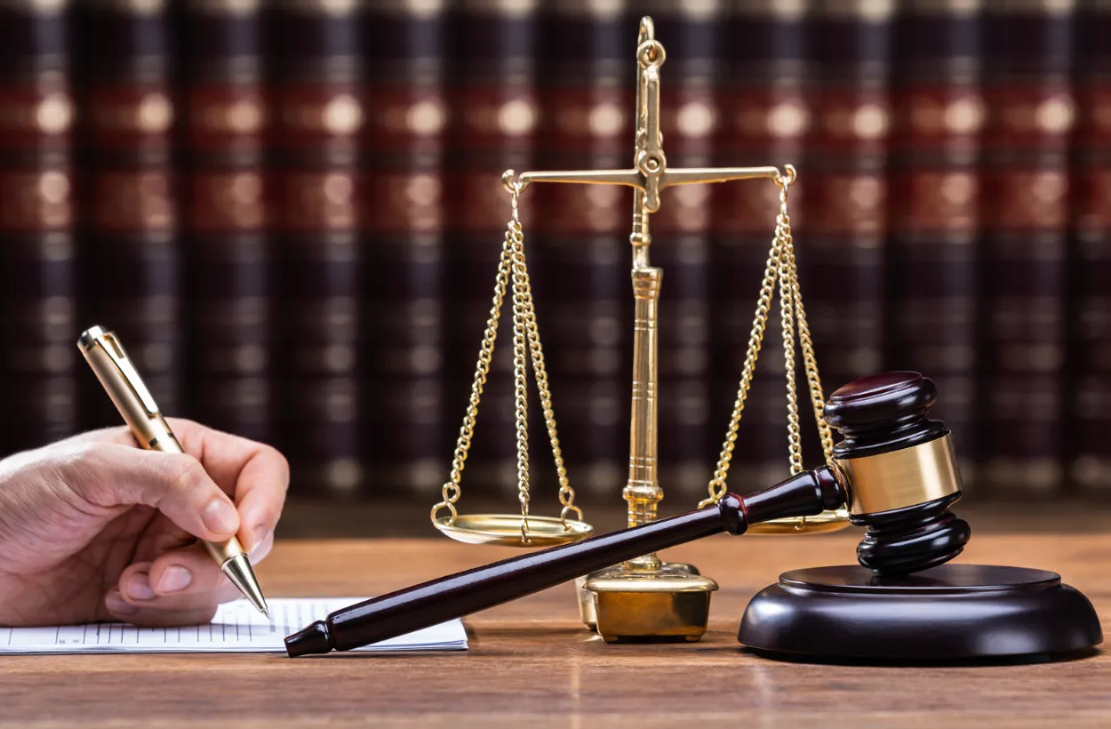 法的鑑定（立会採取）の特徴